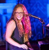 Chloe Reynolds: The Gloucester-based singer songwriter both broken and beautiful