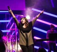 Jasmine Hurtado: The Latin pop singer with the "Heard About You" hit