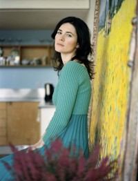 Helen J Hicks: Once a member of HoneyRiders, now a solo singer