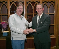 Chris Cole receiving the CBC Gold Exploits Award