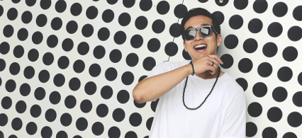 J Han